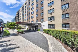 1085 Warburton, Yonkers, NY 10701 - Photo 5