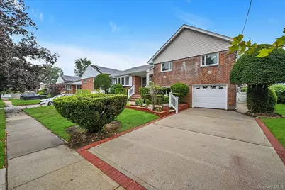 226 Vincent Drive, East Meadow, NY 11554 - Photo 23