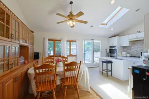 8 Pine St, Middletown, NY 10940 - Photo 5