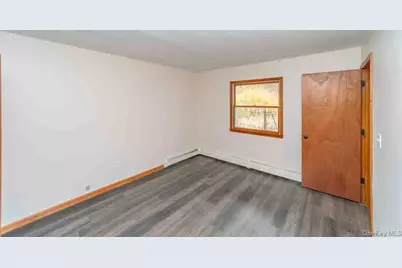 132 Red Top Road, Wallkill, NY 12589 - Photo 11