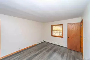 132 Red Top Rd, Wallkill, NY 12589 - Photo 11