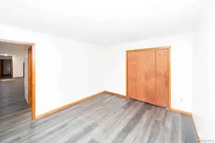 132 Red Top Rd, Wallkill, NY 12589 - Photo 9