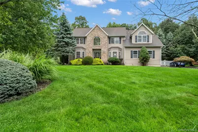 9 Gooler Court, Stony Point, NY 10980 - Photo 3