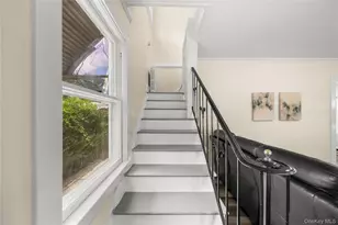 6 Littleworth Ln, Sea Cliff, NY 11579 - Photo 9