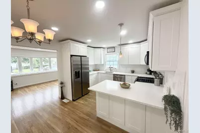 20 Iris Avenue, Merrick, NY 11566 - Photo 5