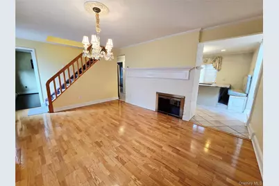 104 Choir Lane, Westbury, NY 11590 - Photo 7