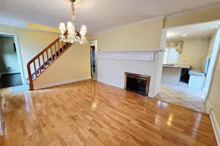 104 Choir Ln, Westbury, NY 11590 - Photo 7