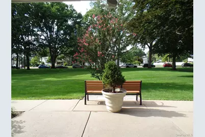 178 Jervis Avenue #178, Farmingdale, NY 11735 - Photo 27