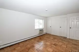 178 Jervis Ave, Farmingdale, NY 11735 - Photo 5