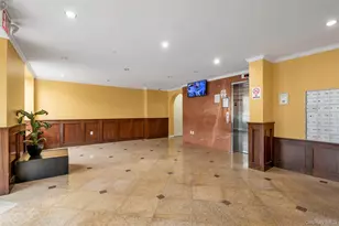 43-18 Robinson St, Flushing, NY 11355 - Photo 15