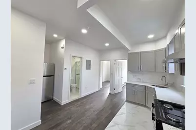 2062 Bath Avenue, Brooklyn, NY 11214 - Photo 7