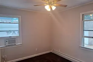 16 Cedar Dr, Farmingdale, NY 11735 - Photo 9