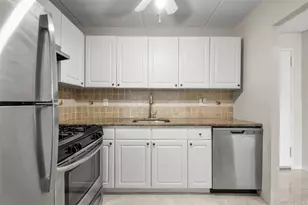 1 Consulate Dr, Tuckahoe, NY 10707 - Photo 9