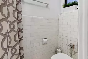 1972 Lafontaine Ave, Bronx, NY 10457 - Photo 19