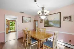 6 Stuyvesant Cir W, East Setauket, NY 11733 - Photo 9