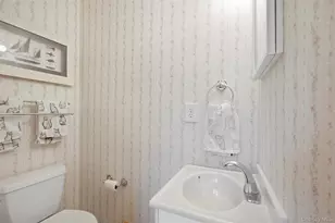 6 Stuyvesant Cir W, East Setauket, NY 11733 - Photo 17
