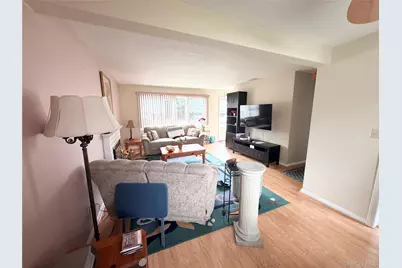 963 Hastings Street, Baldwin, NY 11510 - Photo 5