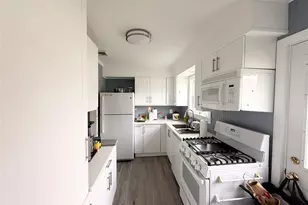963 Hastings St, Baldwin, NY 11510 - Photo 7