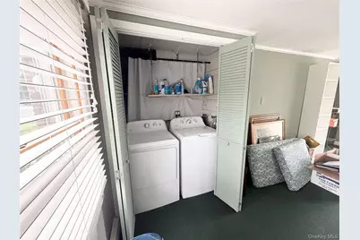 963 Hastings Street, Baldwin, NY 11510 - Photo 15