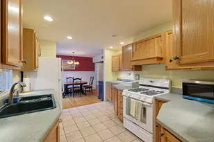 33 Magnolia Dr, Fishkill, NY 12590 - Photo 13