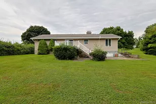 33 Magnolia Dr, Fishkill, NY 12590 - Photo 31