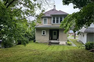 65 North St, Newburgh, NY 12550 - Photo 13