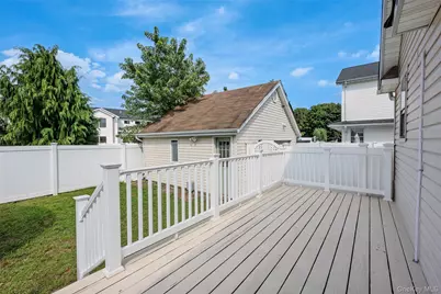 31 Cherry Avenue, Bethpage, NY 11714 - Photo 9
