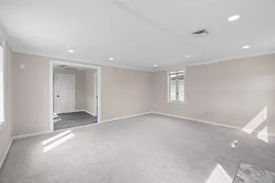 31 Cherry Avenue, Bethpage, NY 11714 - Photo 17