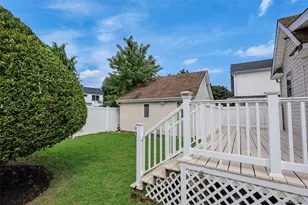31 Cherry Ave, Bethpage, NY 11714 - Photo 7