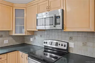 31 Cherry Ave, Bethpage, NY 11714 - Photo 23