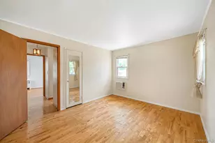 1425 Pine Dr, Bay Shore, NY 11706 - Photo 25