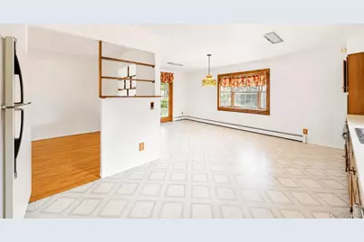 1425 Pine Drive, Bay Shore, NY 11706 - Photo 15