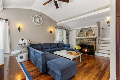 43 Laurel Road, South Salem, NY 10590 - Photo 3