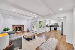 8 Cynthia Ln, Northport, NY 11768 - Photo 5