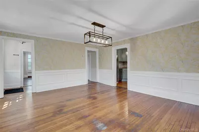 324 Woodbine Avenue, Northport, NY 11768 - Photo 15