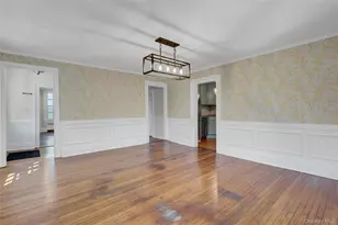 324 Woodbine Ave, Northport, NY 11768 - Photo 15