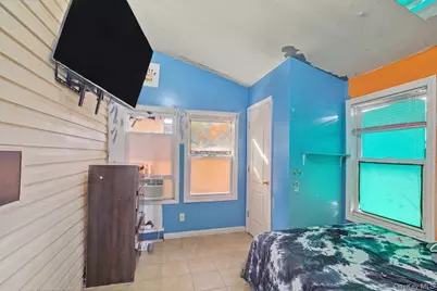 240 28th Street, Copiague, NY 11726 - Photo 11