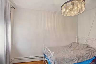 240 28th Street, Copiague, NY 11726 - Photo 9
