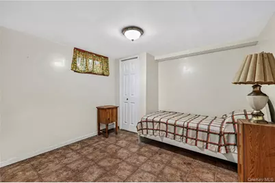 214 Avery Place, Cedarhurst, NY 11516 - Photo 29