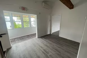861 Midland Ave, Yonkers, NY 10704 - Photo 3