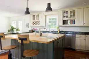 185 Maiden Ln, Mattituck, NY 11952 - Photo 5