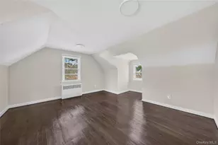 343 Sylvan Ln, Westbury, NY 11590 - Photo 15