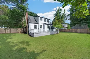343 Sylvan Ln, Westbury, NY 11590 - Photo 29