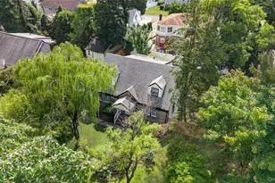 343 Sylvan Ln, Westbury, NY 11590 - Photo 31