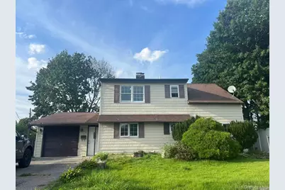5 South Lane, Levittown, NY 11756 - Photo 1