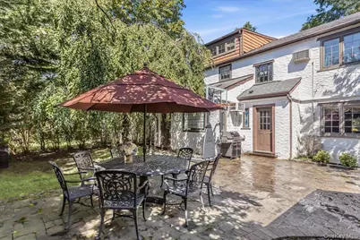 340 Princeton Road, Rockville Centre, NY 11570 - Photo 23