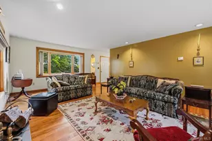 4 Chaucer Rd, Staatsburg, NY 12580 - Photo 9