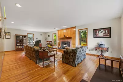 4 Chaucer Road, Staatsburg, NY 12580 - Photo 5