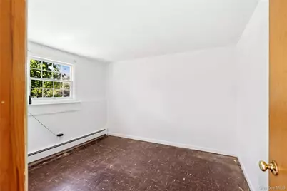 84 N Surfside Avenue, Montauk, NY 11954 - Photo 17