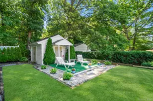 530 Boxwood Dr, Shirley, NY 11967 - Photo 17